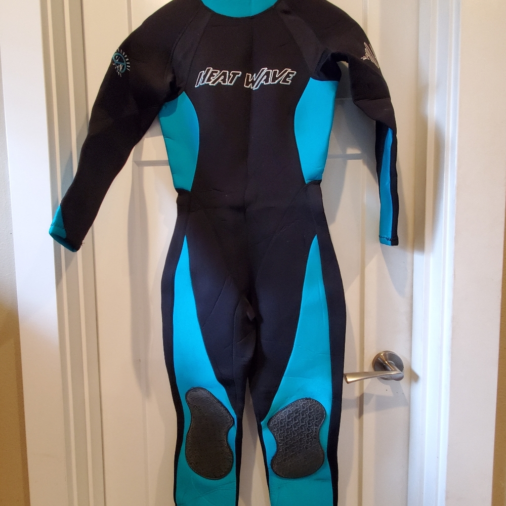 Heat Wave Wet Suit